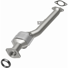 Load image into Gallery viewer, Magnaflow Conv DF 2006-2007 Subaru Impreza 2.5L
