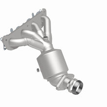 Load image into Gallery viewer, Magnaflow 13-17 Nissan Sentra 1.8L Direct-Fit Catalytic Converter
