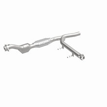 Load image into Gallery viewer, MagnaFlow Conv DF F150 Truck 97-98 V8 4.6L 2W
