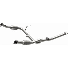Load image into Gallery viewer, MagnaFlow Conv. DF 3/04-05 Ford Explorer 4.0L / 3/04-05 Mercury Mountaineer Y-Pipe Assembly
