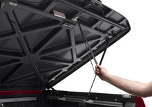 Load image into Gallery viewer, UnderCover 2022 Nissan Frontier 5ft Elite Bed Cover - Black Textured Bed Covers - Hinged Undercover
