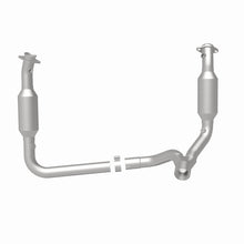 Load image into Gallery viewer, Magnaflow 2006 Dodge Ram 1500 5.7L Direct Fit Converter
