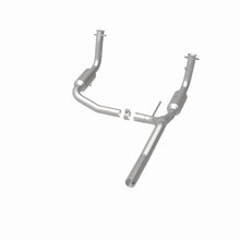 Load image into Gallery viewer, Magnaflow 09-12 Jeep Liberty 3.7L Direct Fit Converter
