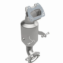 Load image into Gallery viewer, Magnaflow 14-16 Ram ProMaster 1500/2500/3500 V6 3.6L CARB Compliant DirectFit Catalytic Converter

