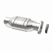 Load image into Gallery viewer, MagnaFlow Conv DF 01-03 Highlander underbody | 93268
