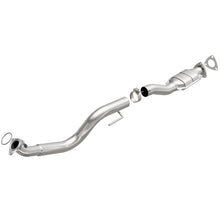 Load image into Gallery viewer, MagnaFlow Conv DF 03-07 GM 2500/3500 Passenger Side
