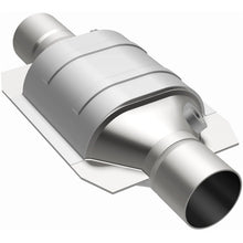 Load image into Gallery viewer, MagnaFlow Conv Univ 2.25 W/Dual O2 Boss
