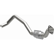 Load image into Gallery viewer, MagnaFlow Conv DF 04-05 Dodge RAM 1500 Pickup 3.7L (Inc 4WD 4.7L) D/S
