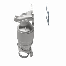 Load image into Gallery viewer, MagnaFlow 12-14 Honda CR-V 2.4L L4 GAS California Catalytic Converter Direct Fit
