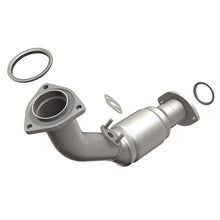 Load image into Gallery viewer, MagnaFlow Conv DF 99-02 Toyota 4 Runner 3.4L Front
