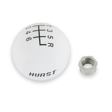 Load image into Gallery viewer, HURST CLASSIC 6-SPD KNOB 3/8-16 WHT
