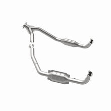 Load image into Gallery viewer, MagnaFlow Conv DF 94-95 Disc./Defender 3.9L
