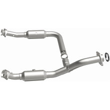 Load image into Gallery viewer, MagnaFlow Conv DF 06-09 Ford Explorer / 06-10 Mercury Mountaineer 4.6L Y-Pipe Assembly (49 State)
