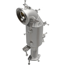Load image into Gallery viewer, Magnaflow 21-23 Chevrolet Blazer L4 2.0L Direct Fit EPA Compliant Catalytic Converter
