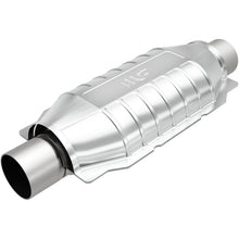 Load image into Gallery viewer, Magnaflow 2.25 CA Universal Converter | 5592305
