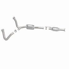 Load image into Gallery viewer, MagnaFlow Conv DF 96-97 Ford Aerostar 4.0L
