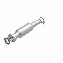 Load image into Gallery viewer, Magnaflow 04-06 Toyota Sienna 3.3L Direct Fit Converter
