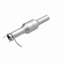 Load image into Gallery viewer, MagnaFlow Conv DF 03-05 Ford F250/350 SD 6.0
