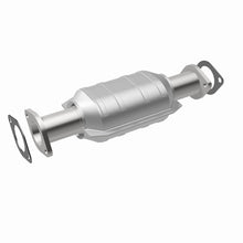 Load image into Gallery viewer, MagnaFlow Catalytic Converter DF 98-00 Nissan Frontier 2.4L Rear
