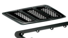 Load image into Gallery viewer, Roush 2015-2023 Roush Mustang Fender Vent Heat Extractors - Gloss Black | 422326
