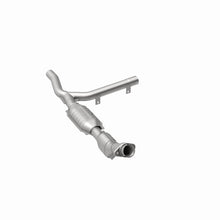 Load image into Gallery viewer, MagnaFlow Conv DF 01-04 Ford F-150 4.2L 2wd
