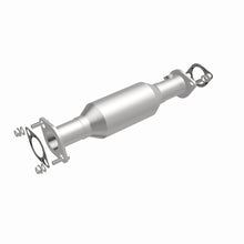 Load image into Gallery viewer, Magnaflow 2006 Mitsubishi Outlander 2.4L Direct Fit Converter
