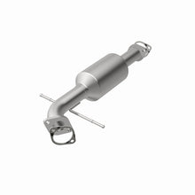 Load image into Gallery viewer, Magnaflow 2005 Kia Sedona 3.5L Direct Fit Converter
