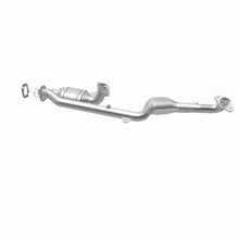 Load image into Gallery viewer, MagnaFlow Conv DF 95-97 Continental 4.6 front
