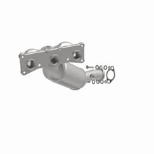 Load image into Gallery viewer, MagnaFlow Converter Direct Fit California Grade 09-10 BMW 528i L6 3.0L
