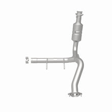 Load image into Gallery viewer, Magnaflow 09-10 Ford F-150 4.6L Direct Fit Converter
