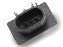 Load image into Gallery viewer, Raxiom 11-16 Ford F-250 Super Duty LED Projector Headlights - Chrome Housing (Clear Lens) Headlights Raxiom
