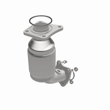 Load image into Gallery viewer, Magnaflow 04-07 Nissan Murano 3.5L Direct Fit Catalytic Converter
