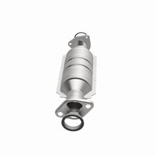 Load image into Gallery viewer, MagnaFlow Conv DF 1998 Honda Odyssey 2.3L
