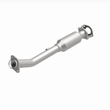 Load image into Gallery viewer, Magnaflow 05-06 Nissan Titan 5.6L Direct Fit Converter
