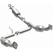 Load image into Gallery viewer, Magnaflow 04-05 Ford Explorer 4.6L Direct Fit Converter
