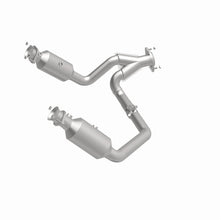 Load image into Gallery viewer, MagnaFlow 19-24 Ram 1500 5.7L OEM Grade Federal/EPA Compliant Direct-Fit Catalytic Converter
