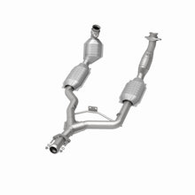 Load image into Gallery viewer, MagnaFlow Conv DF 96-98 Ford Mustang 3.8L
