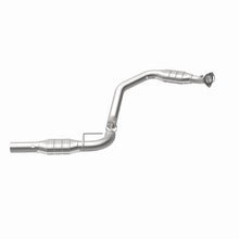 Load image into Gallery viewer, Magnaflow 2006 Chevrolet Express 2500 4.8L Direct Fit Converter
