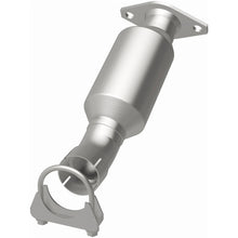 Load image into Gallery viewer, MagnaFlow Conv DF 12-16 Toyota Prius C 1.5L
