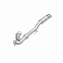 Load image into Gallery viewer, Magnaflow Catalytic Converter Direct Fit Magnaflow 07-09 Nissan Altima 3.5L Direct Fit Converter

