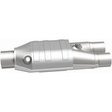 Load image into Gallery viewer, MagnaFlow Conv Universal 2.5/2 Single/Dual O2
