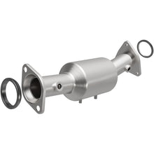 Load image into Gallery viewer, Magnaflow 10-12 Mazda CX-7 2.5L Direct Fit Converter
