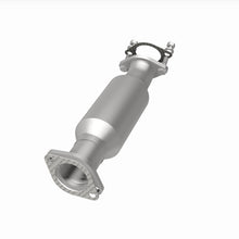 Load image into Gallery viewer, Magnaflow 07-09 Hyundai Santa Fe 3.3L Direct Fit Converter
