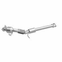 Load image into Gallery viewer, MagnaFlow Exhaust Products Catalytic Converter MagnaFlow Exhaust Products Magnaflow OEM Grade Direct-Fit Catalytic Converter 21-685
