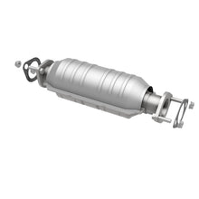Load image into Gallery viewer, Magnaflow 06-11 Hyundai Accent 1.6L Direct Fit Converter

