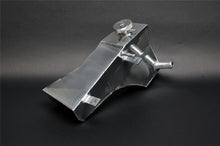 Load image into Gallery viewer, Weapon R 11 Dodge Challenger Polished Alum Coolant Tank (w/ Pressure Cap)
