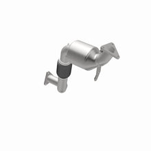 Load image into Gallery viewer, Magnaflow 07-08 Audi Q7 3.6L Direct Fit Converter
