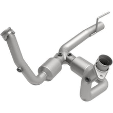 Load image into Gallery viewer, MagnaFlow Conv DF 99-01 G Cherokee 4.7 Front | 93241
