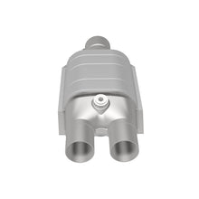 Load image into Gallery viewer, MagnaFlow Conv Univ 2.5inch/2inch single/dual w/ O2
