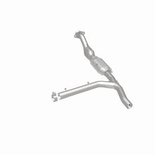 Load image into Gallery viewer, MagnaFlow Conv DF F150 Truck 97-98 V8 4.6L 2W
